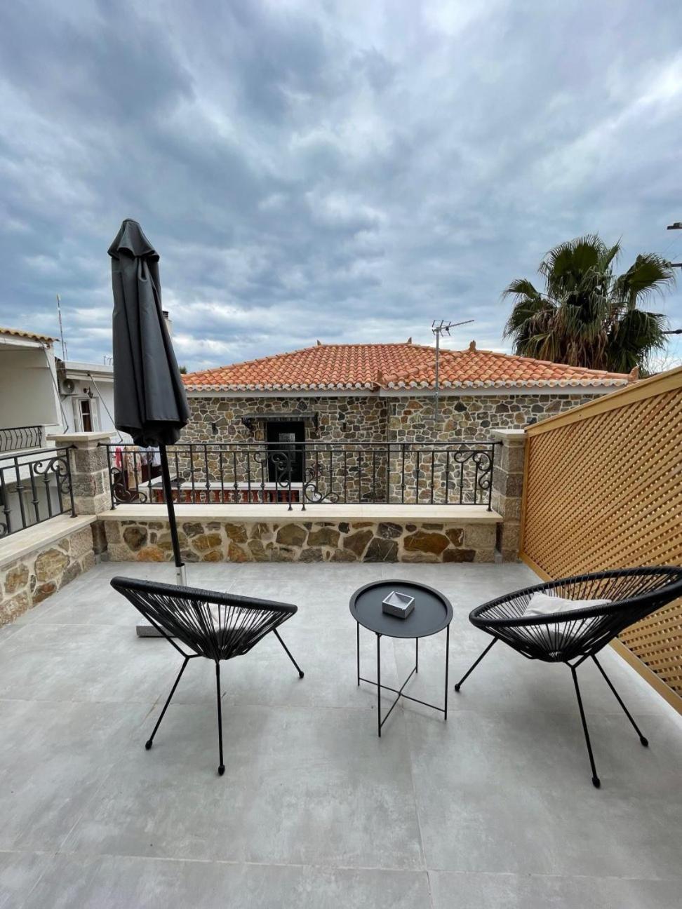 Trocadero Luxury Suites แอร์มิโอนี ภายนอก รูปภาพ